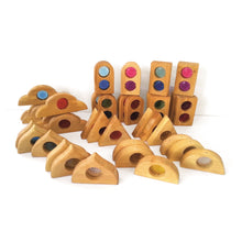 Load image into Gallery viewer, Bauspiel window shapes with gemstones - 12 pieces
