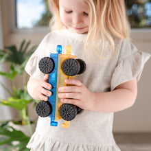 Load image into Gallery viewer, Connetix magnetic tiles - 2 piece car set