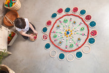 Load image into Gallery viewer, Grapat mandala - coins
