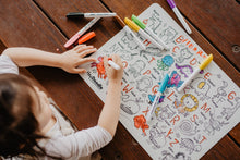 Load image into Gallery viewer, Reusable colouring mat and markers - Into the wild