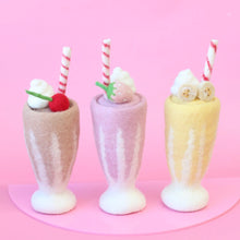 Load image into Gallery viewer, Felt milkshake - banana