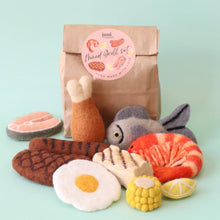 Load image into Gallery viewer, Felt mixed grill set