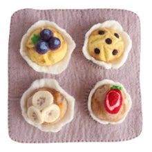 Load image into Gallery viewer, Felt muffin - strawberry