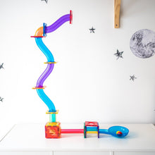Load image into Gallery viewer, Learn & Grow magnetic tiles - 84 piece ball run
