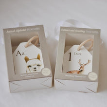 Load image into Gallery viewer, Flash cards - animal alphabet