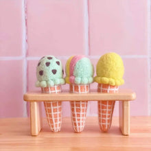 Load image into Gallery viewer, Felt ice cream - mint chocolate chip