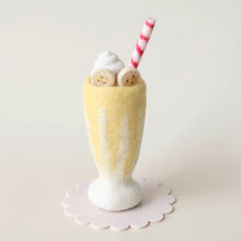 Load image into Gallery viewer, Felt milkshake - banana