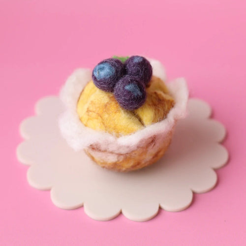 Felt muffin - blueberry