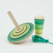 Load image into Gallery viewer, Mader My First Spinning Top with Starter - Green